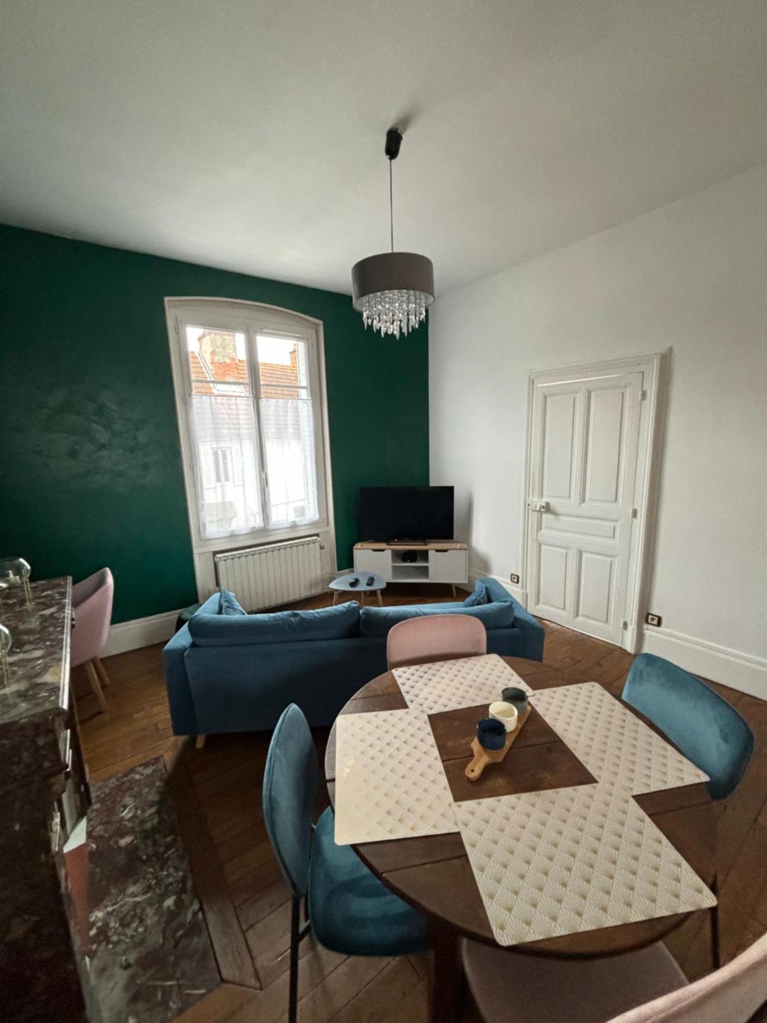 T3 Moulins Avec Garage Proche Gare Apartment Exterior photo